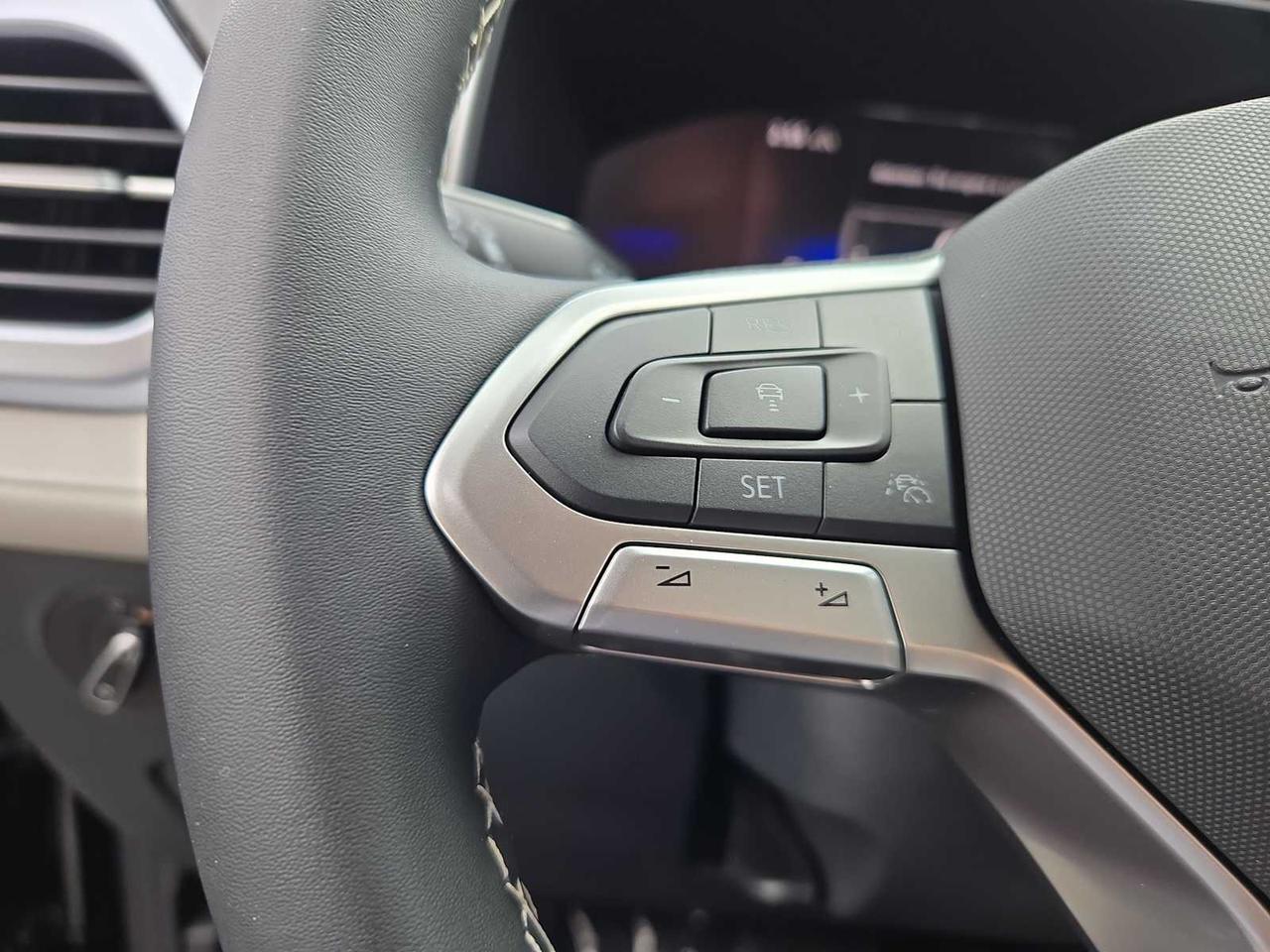 2025 Volkswagen Taos SE Medford MA