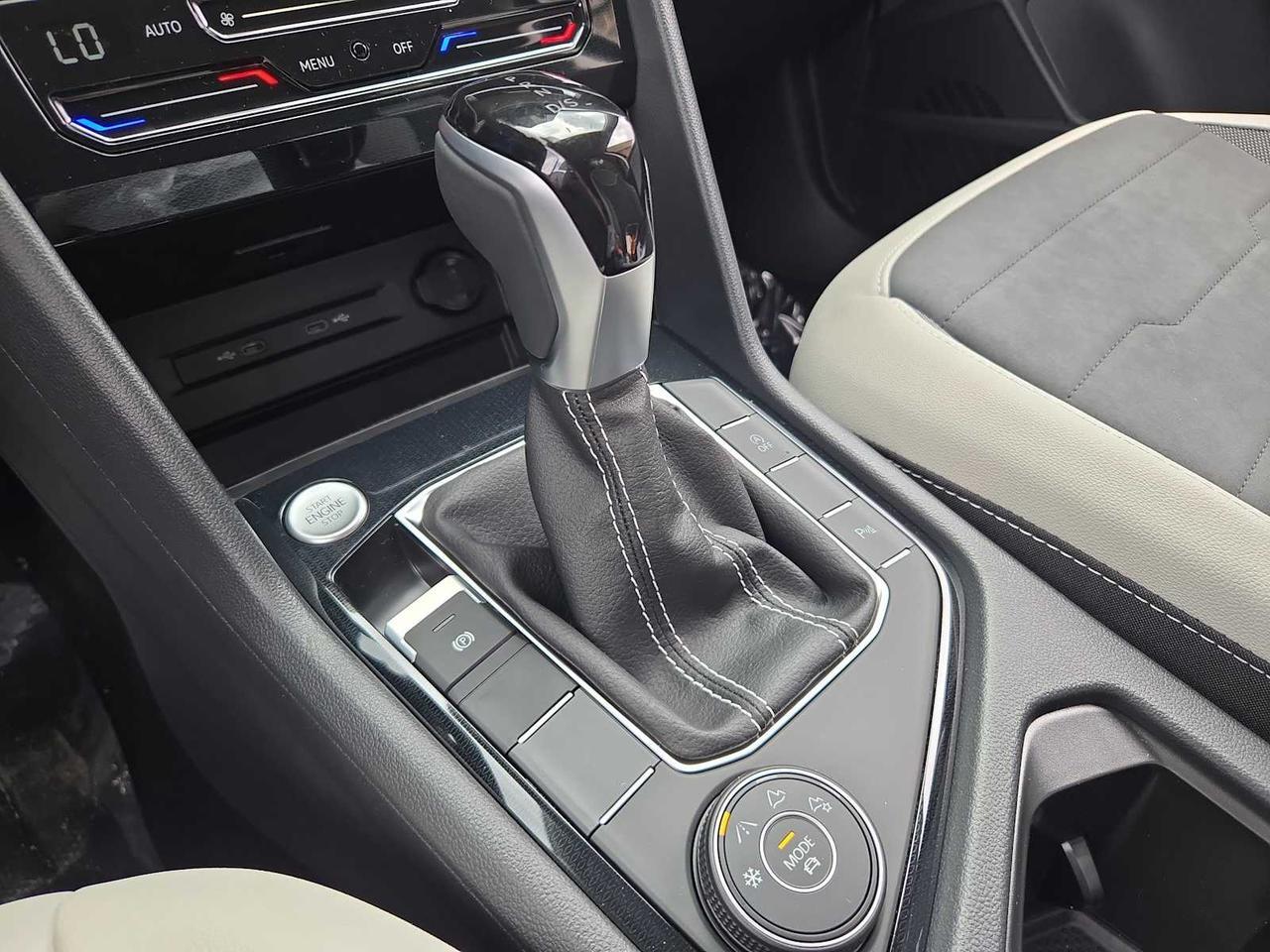 2025 Volkswagen Taos SE Medford MA