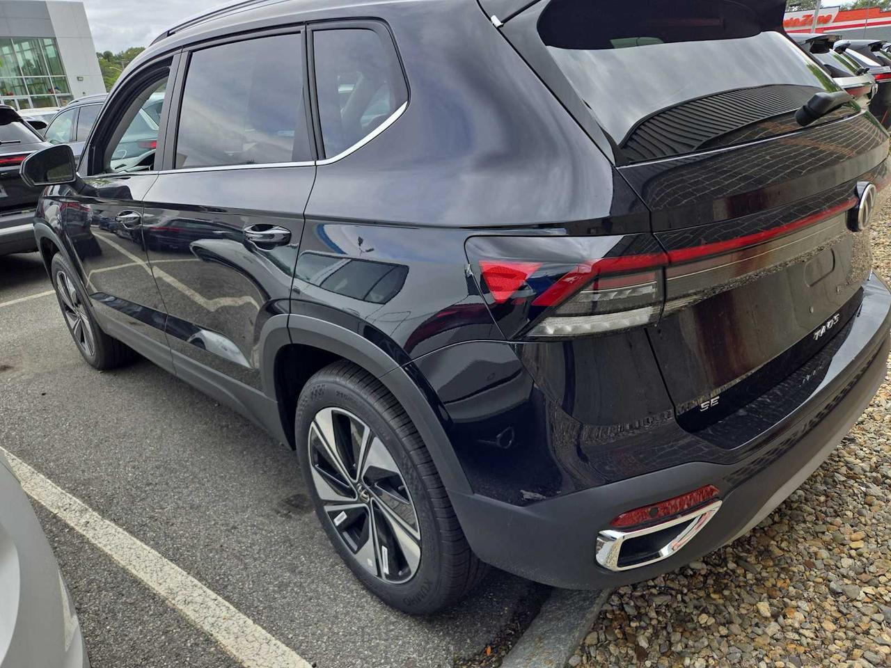 2025 Volkswagen Taos SE Medford MA
