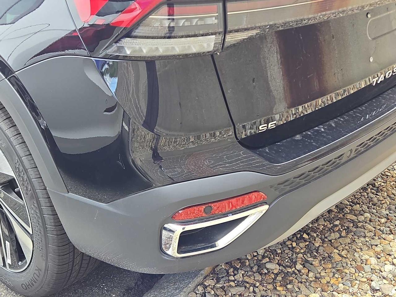 2025 Volkswagen Taos SE Medford MA