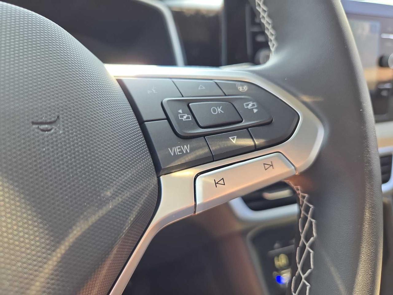2025 Volkswagen Taos SE Medford MA