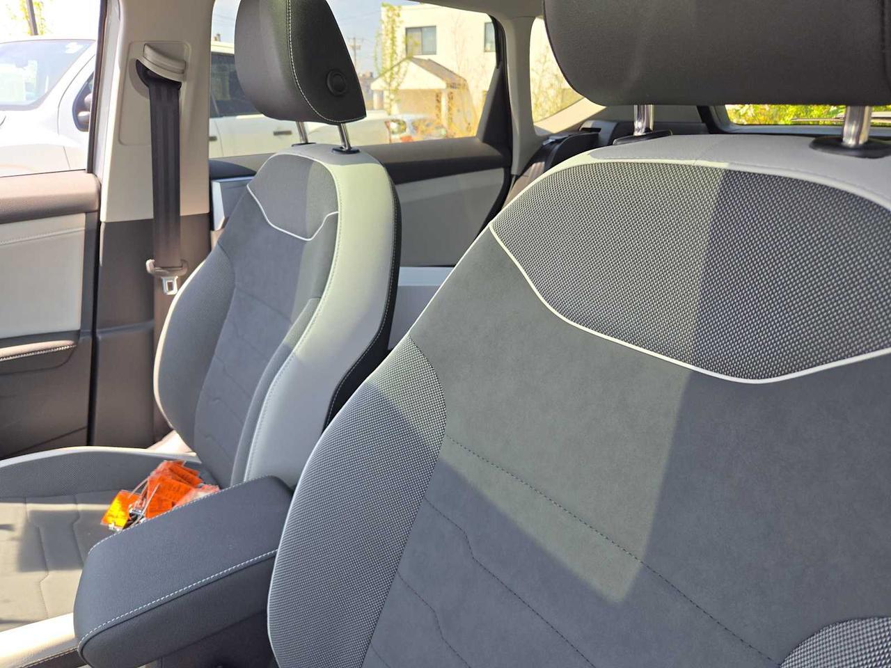 2025 Volkswagen Taos SE Medford MA