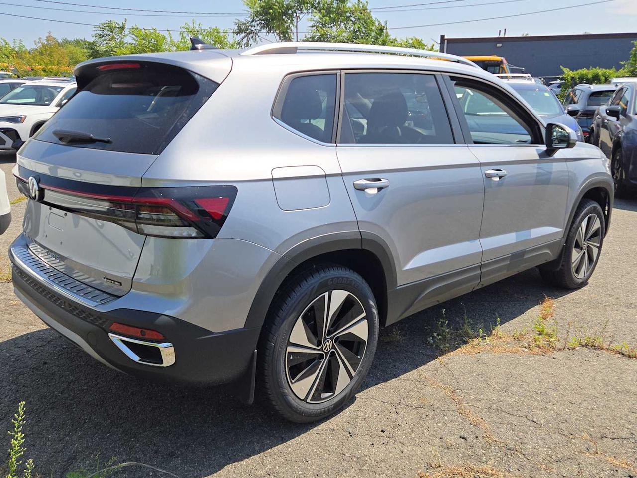 2025 Volkswagen Taos SE Medford MA