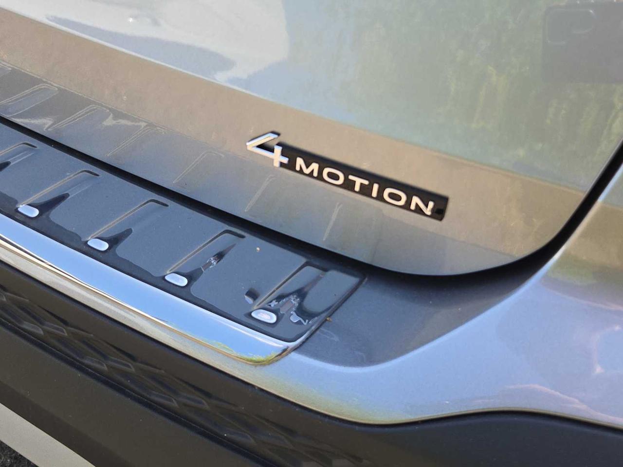 2025 Volkswagen Taos SE Medford MA