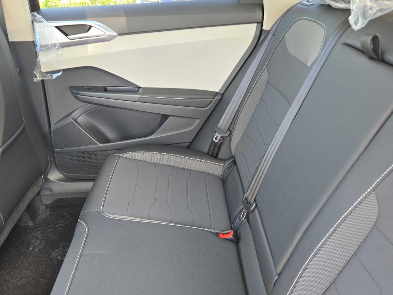 2025 Volkswagen Taos SE Medford MA