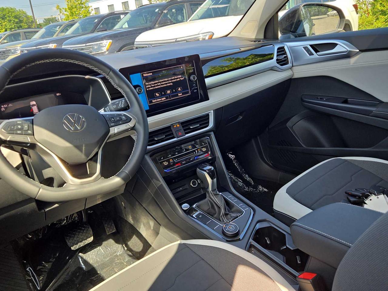 2025 Volkswagen Taos SE Medford MA