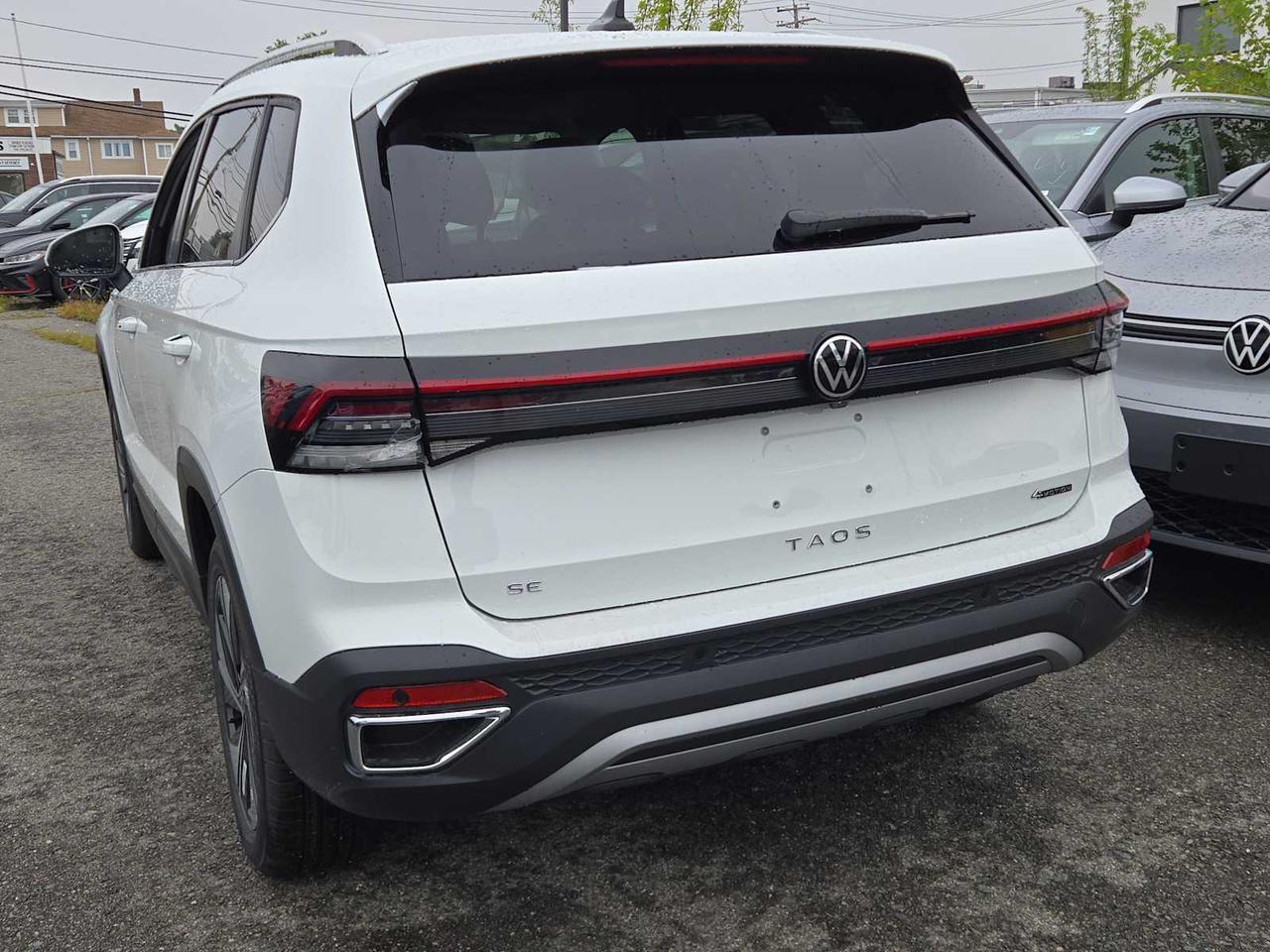 2025 Volkswagen Taos SE Medford MA