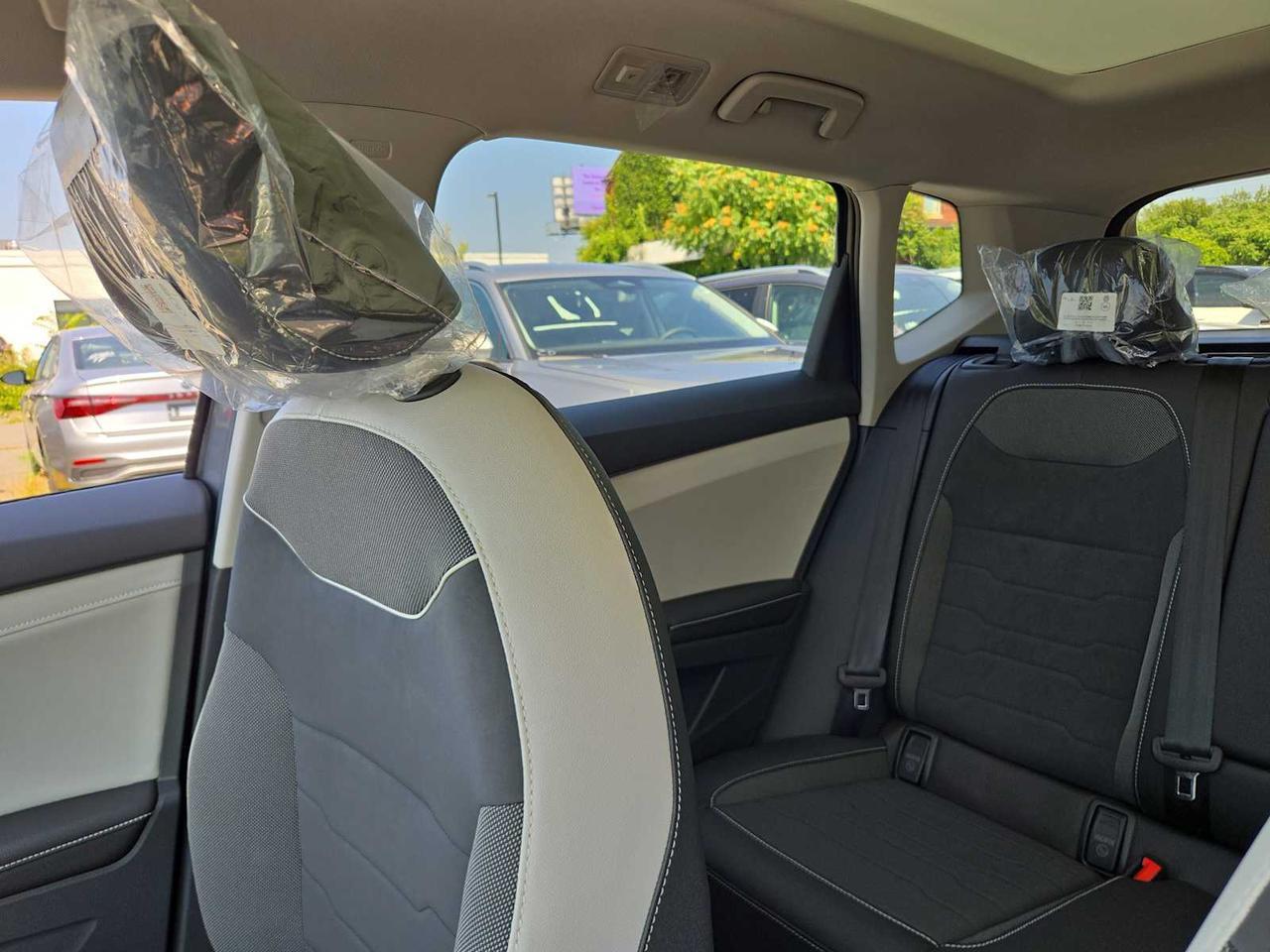2025 Volkswagen Taos SE Medford MA