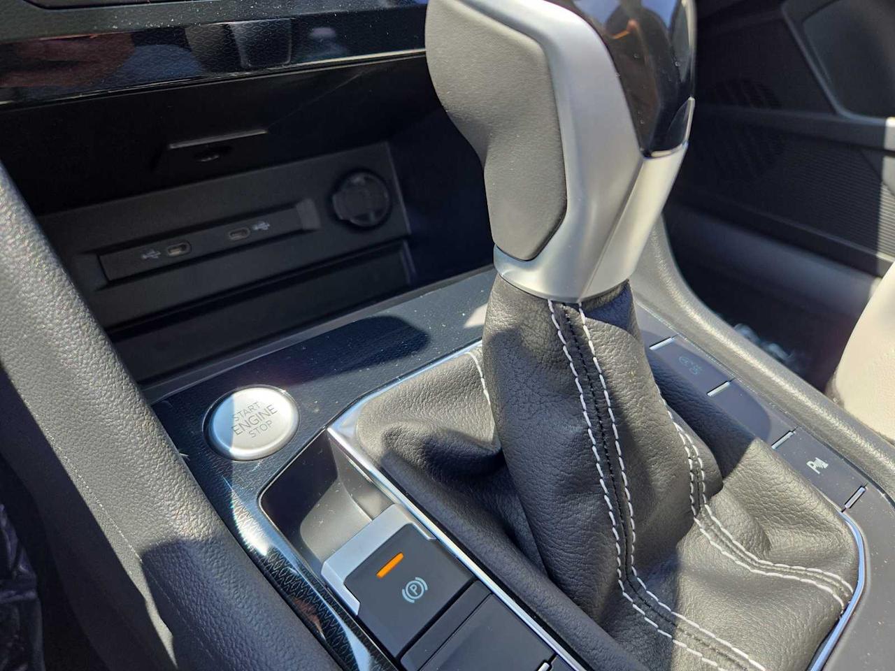 2025 Volkswagen Taos SE Medford MA