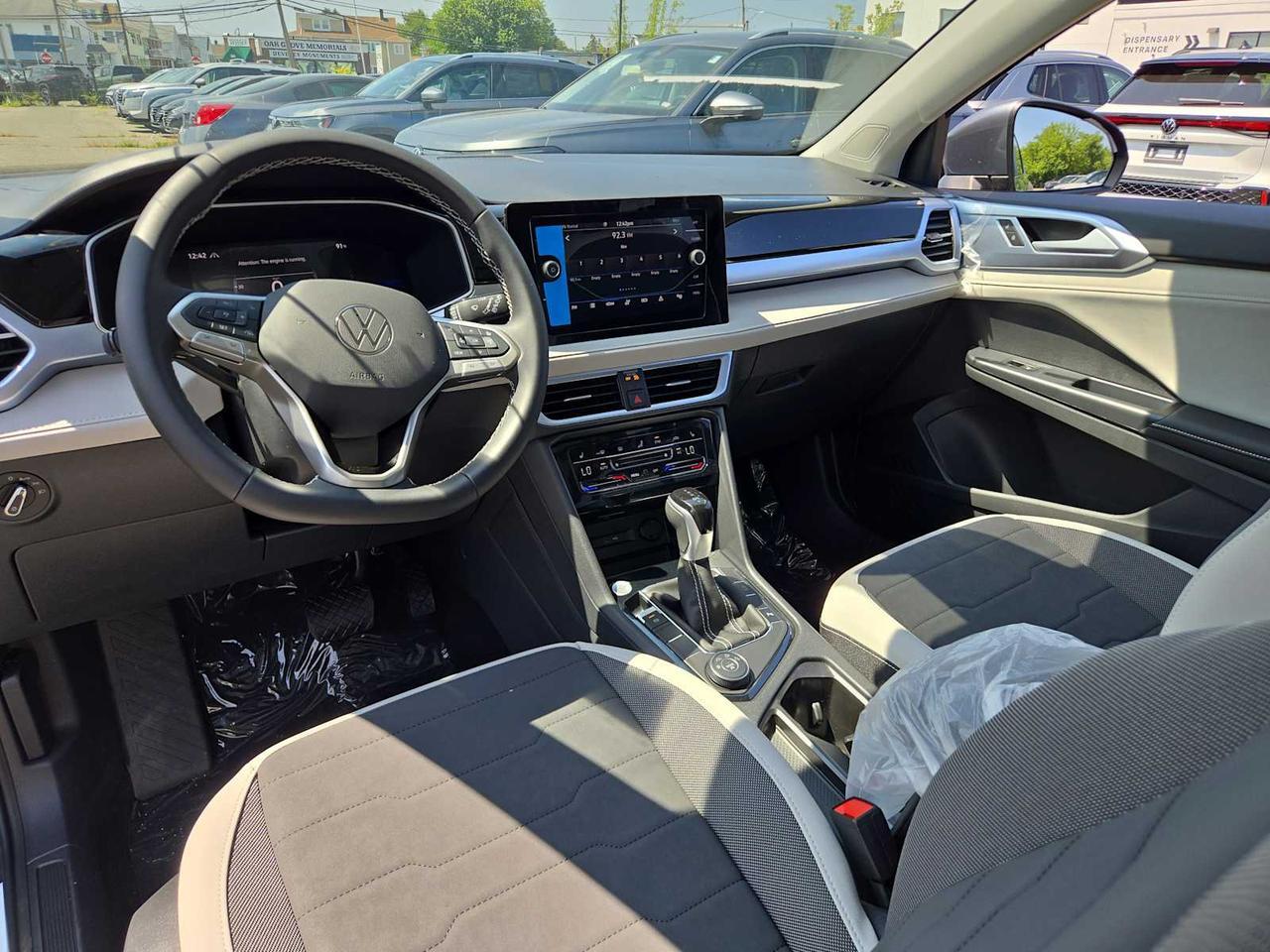 2025 Volkswagen Taos SE Medford MA