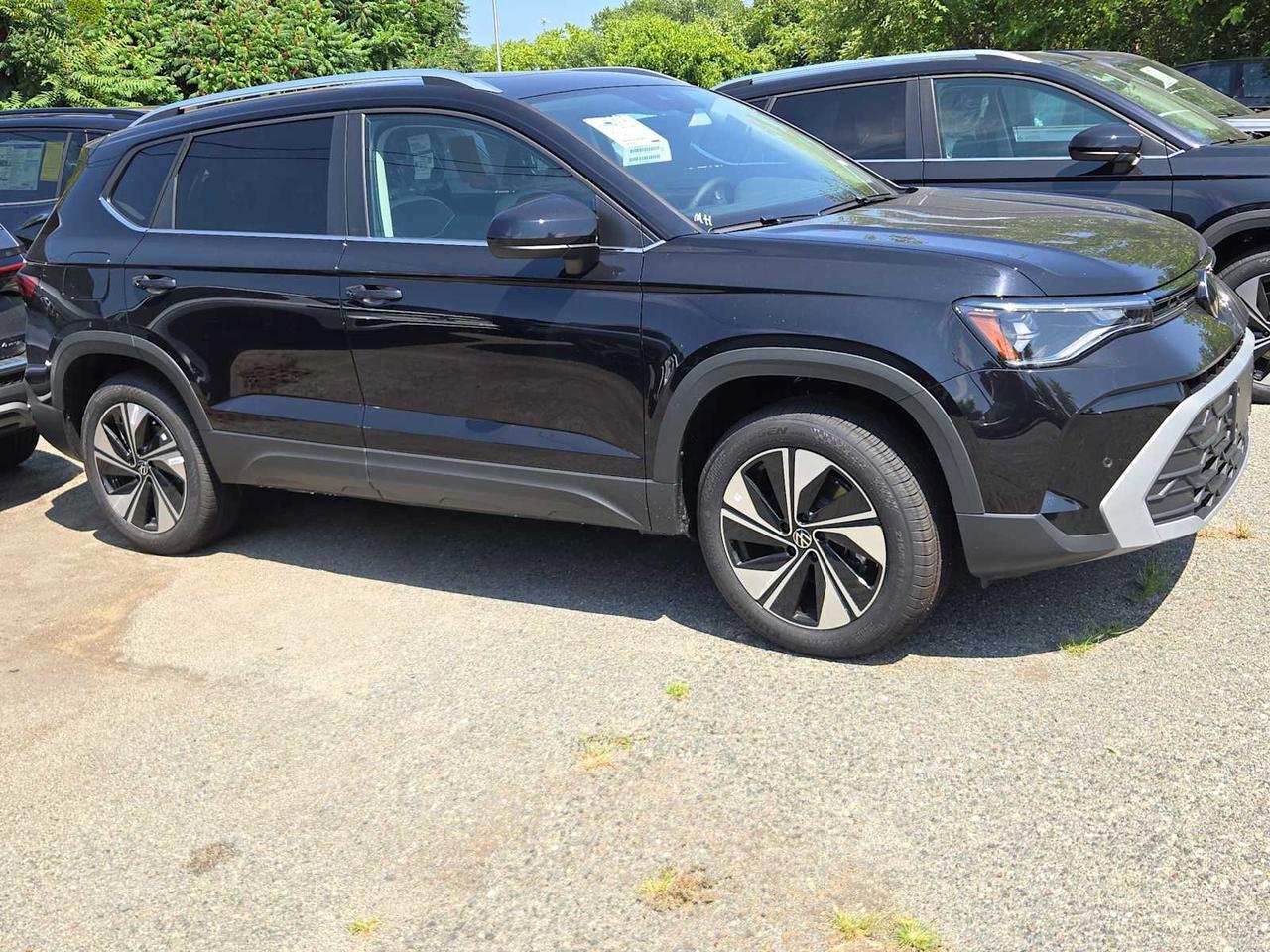 2025 Volkswagen Taos SE Medford MA