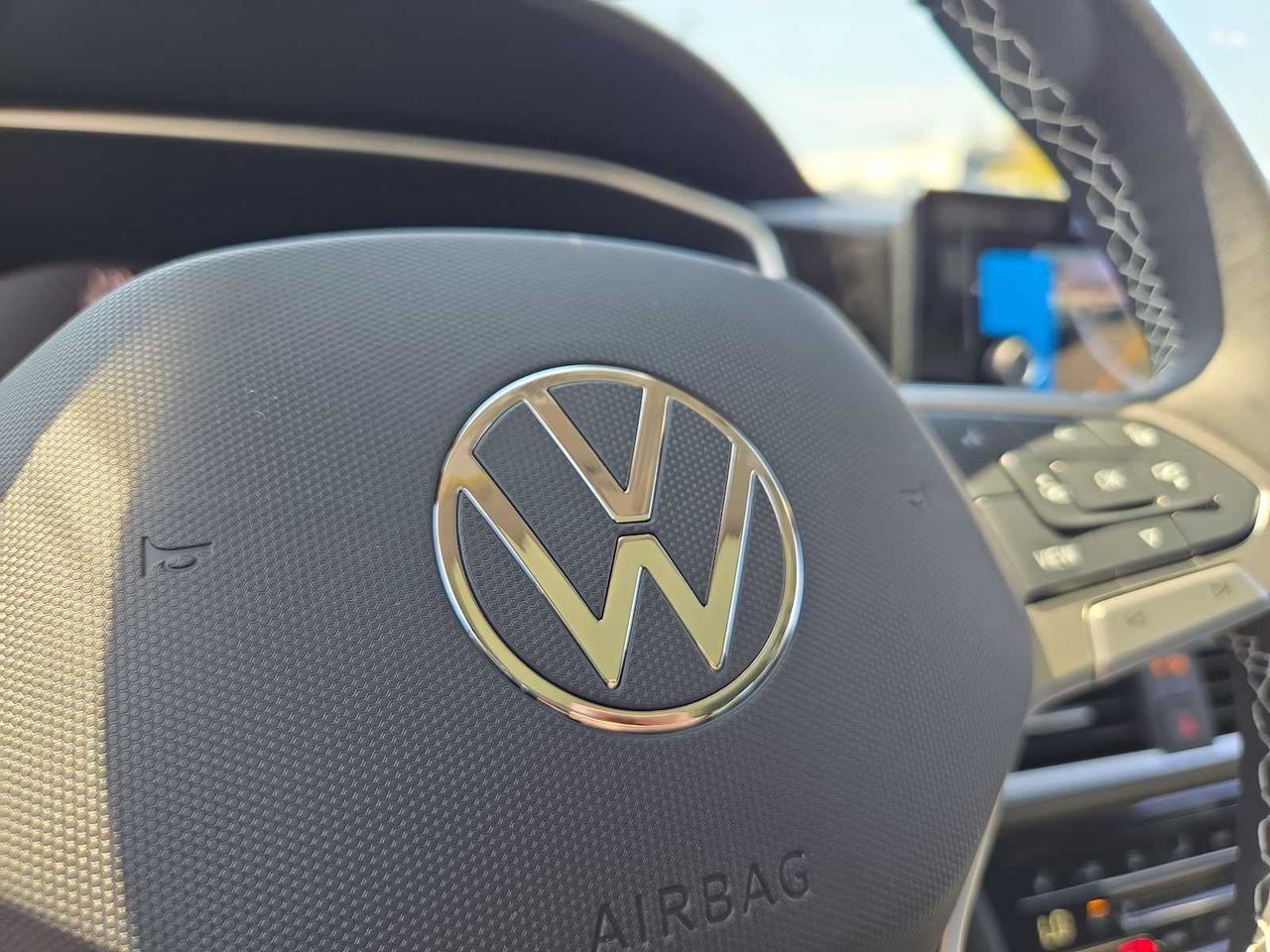 2025 Volkswagen Taos SE Medford MA