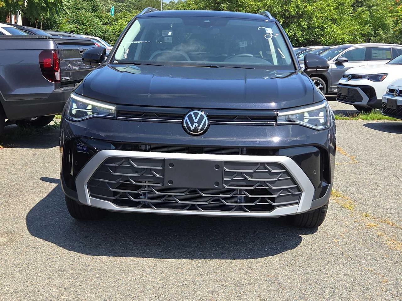 2025 Volkswagen Taos SE Medford MA