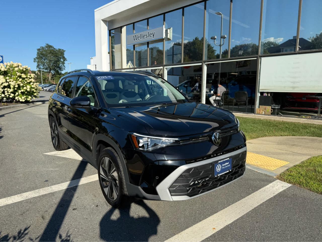 2025 Volkswagen Taos SE Wellesley MA