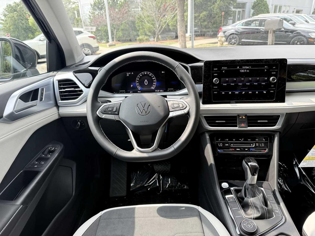 2025 Volkswagen Taos SE Westborough MA