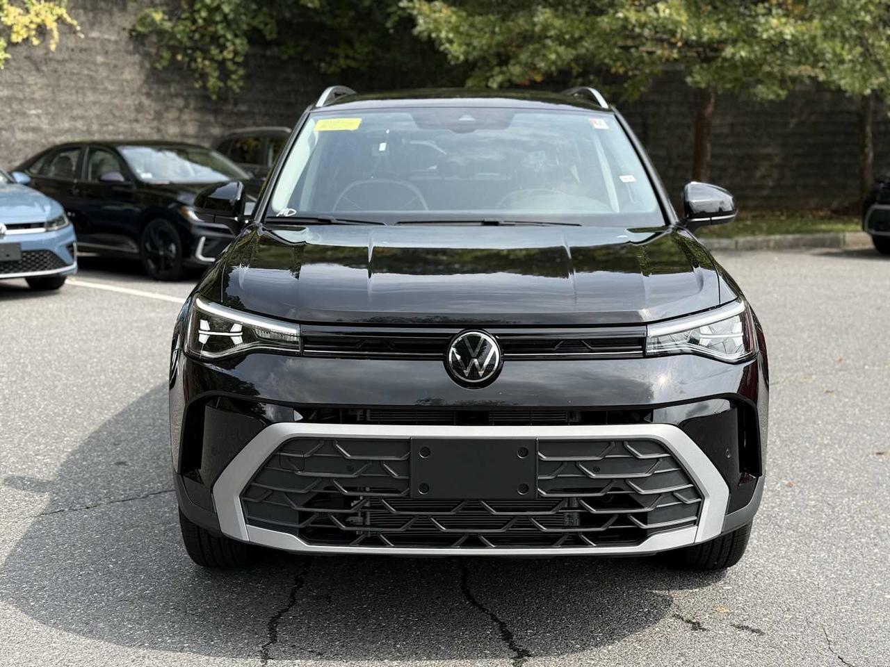 2025 Volkswagen Taos SE Westborough MA