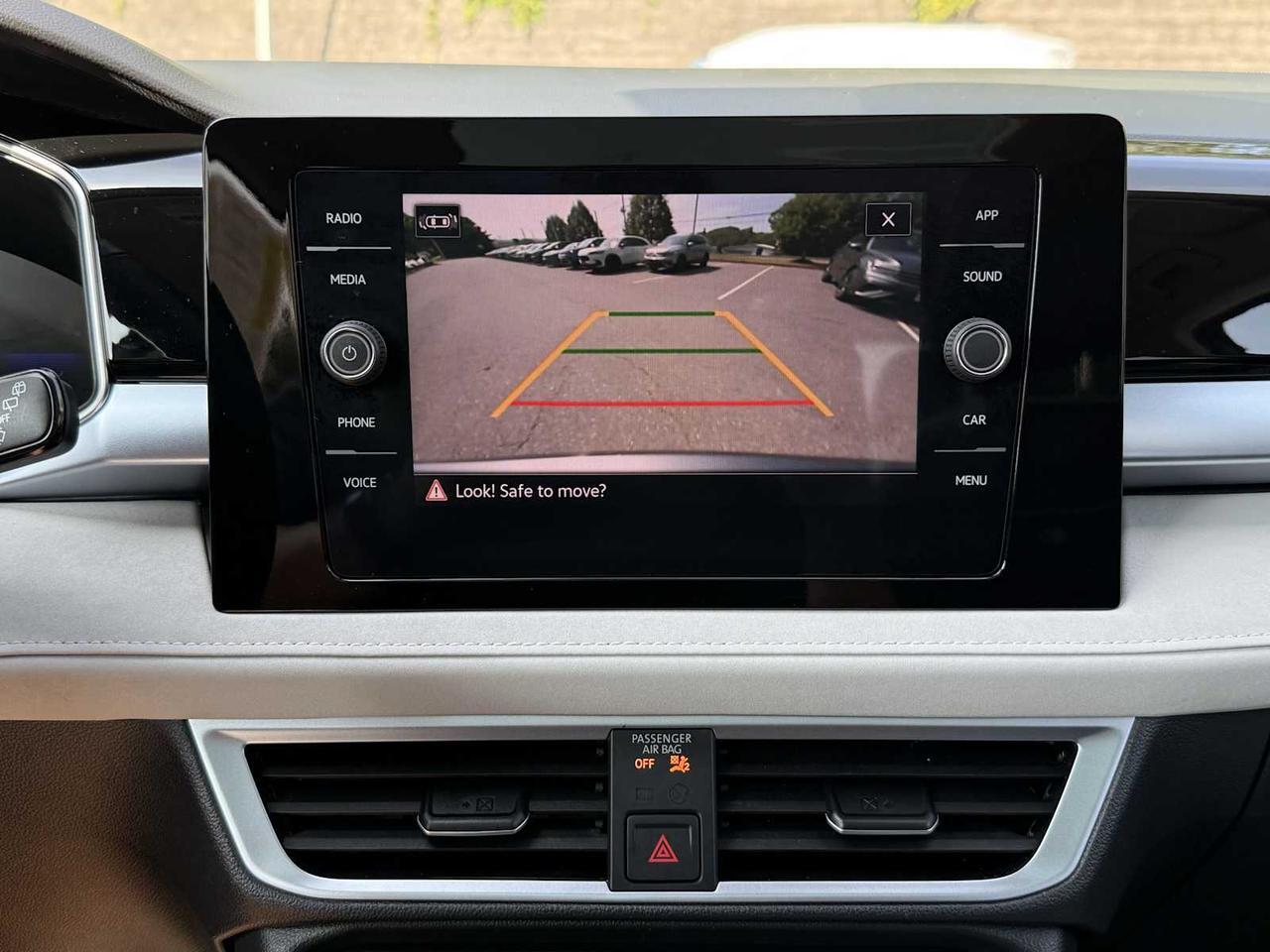 2025 Volkswagen Taos SE Westborough MA