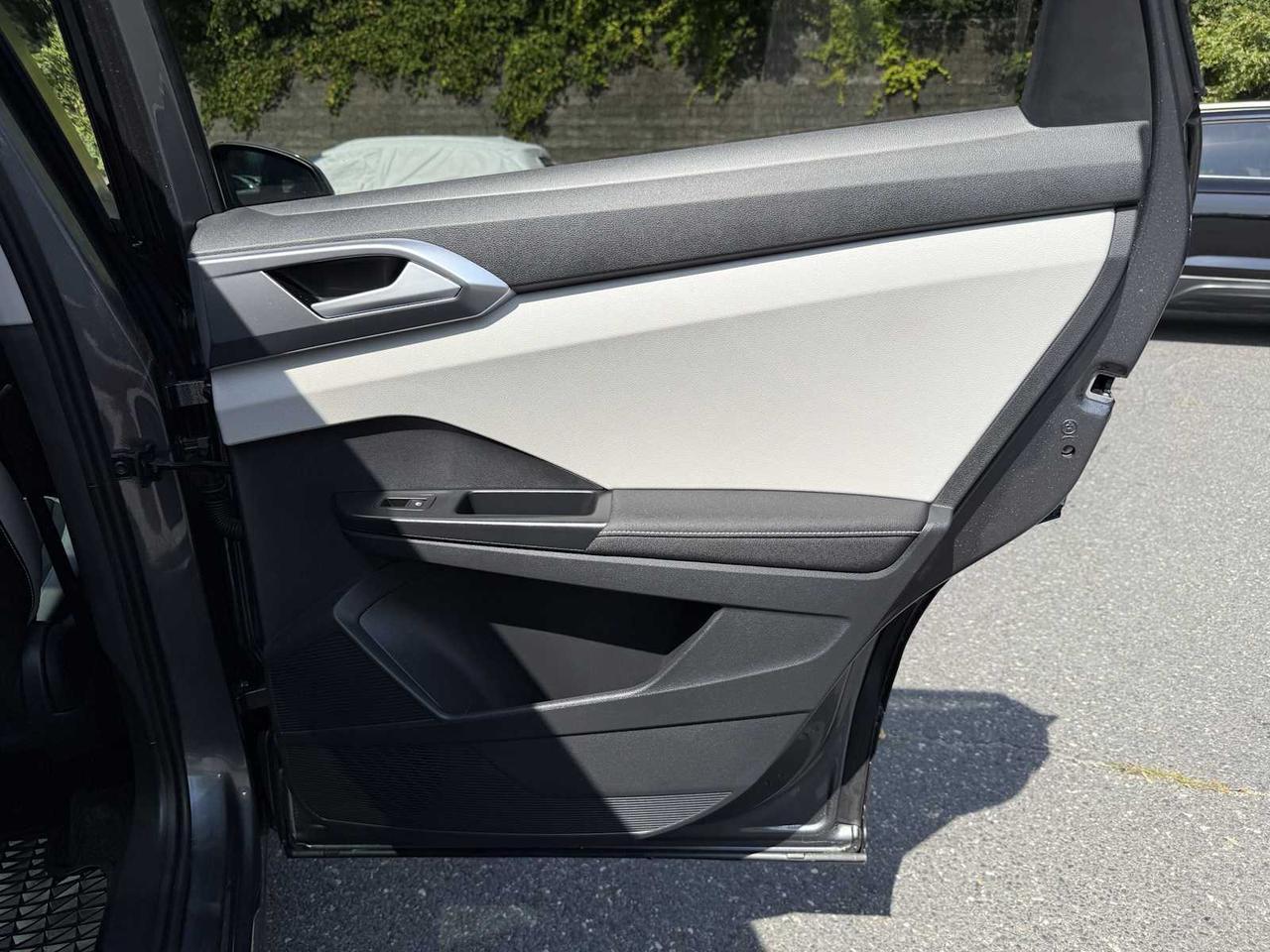 2025 Volkswagen Taos SE Westborough MA