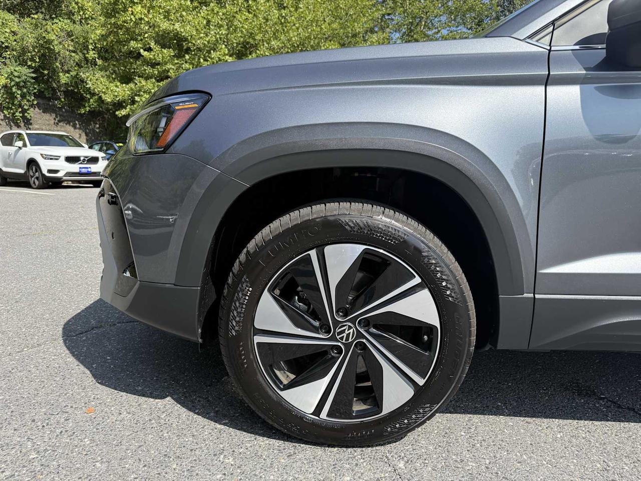 2025 Volkswagen Taos SE Westborough MA