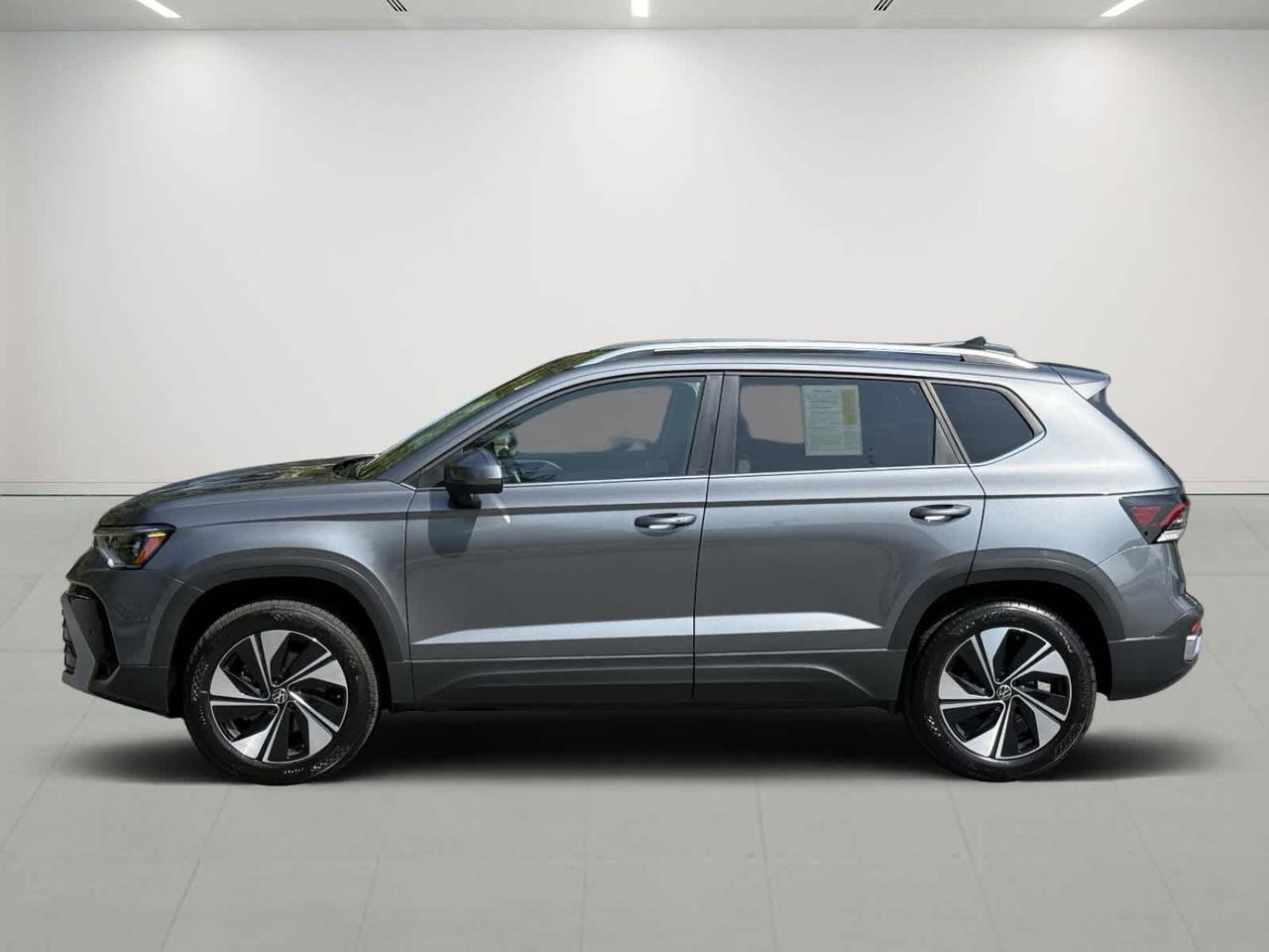 2025 Volkswagen Taos SE Westborough MA