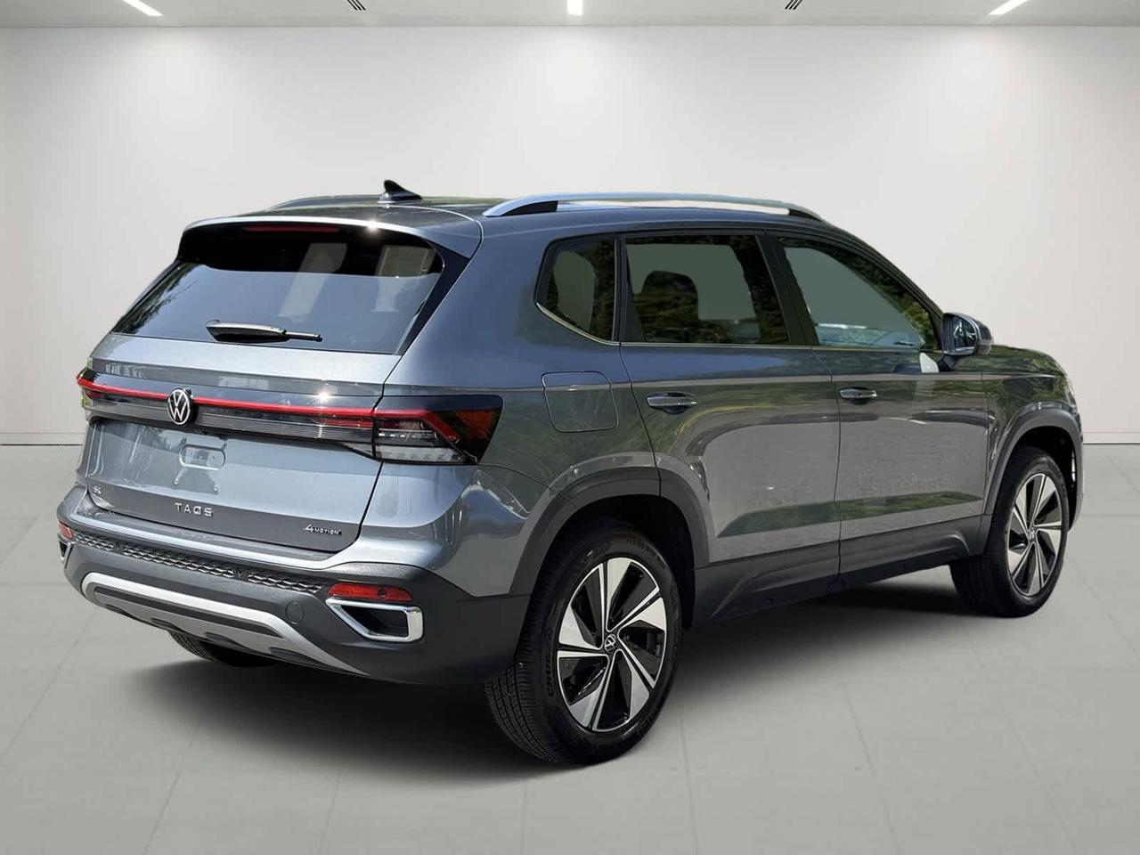 2025 Volkswagen Taos SE Westborough MA