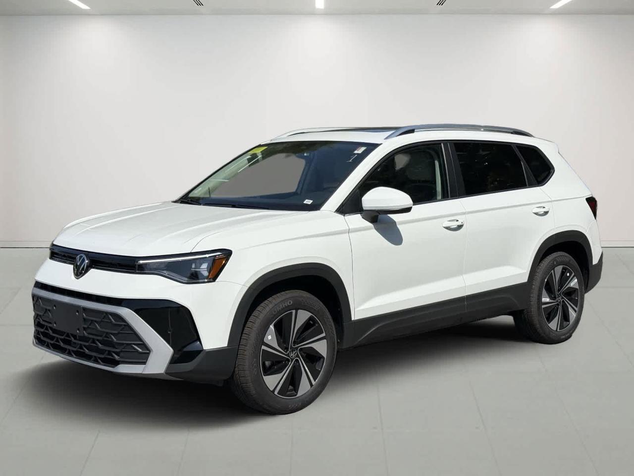 2025 Volkswagen Taos SE Westborough MA