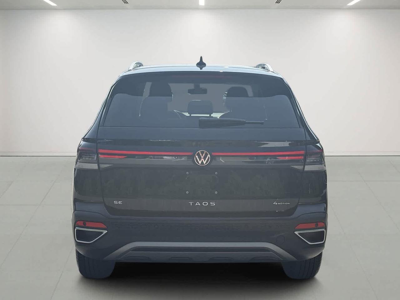 2025 Volkswagen Taos SE Westborough MA