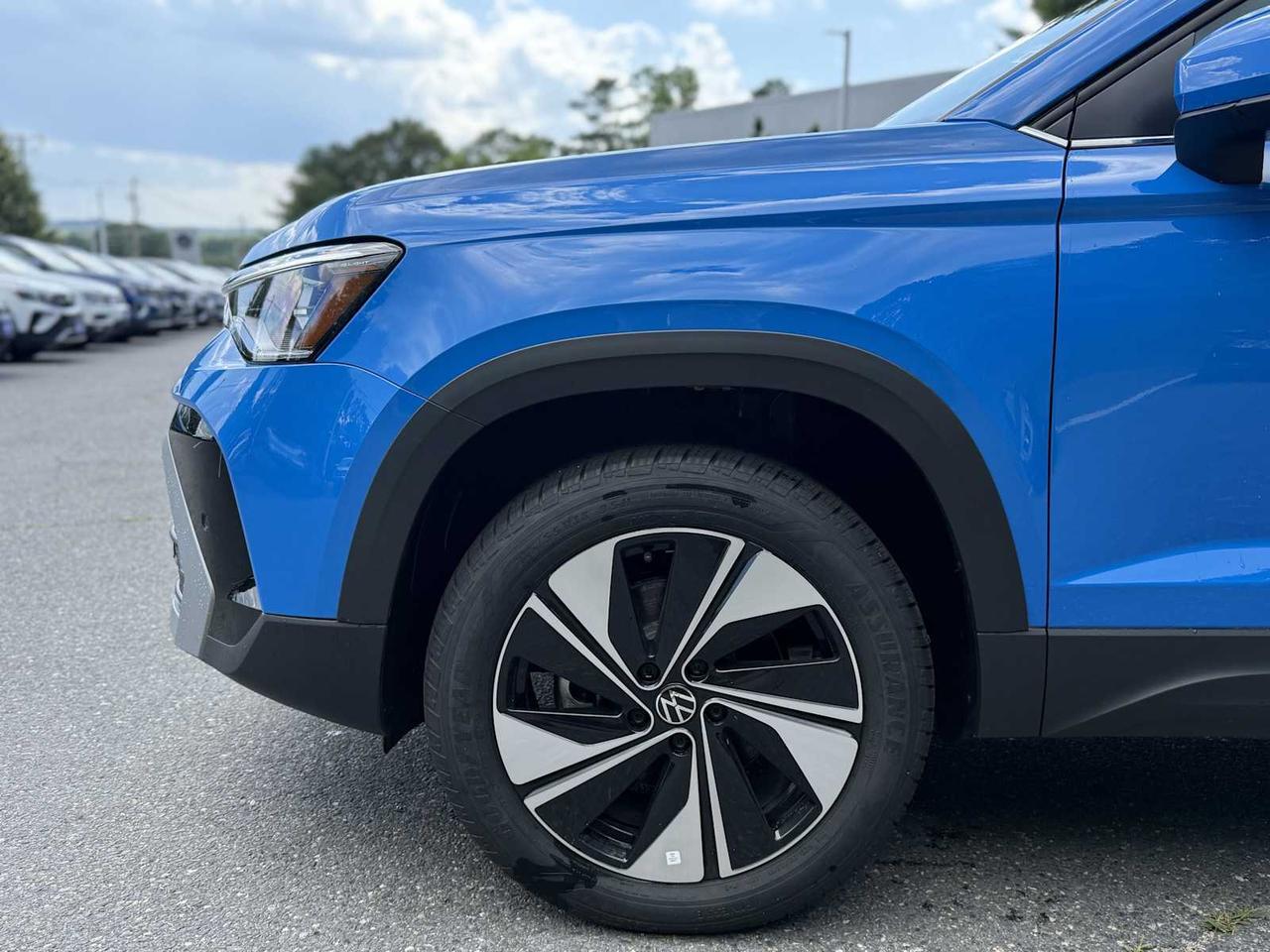 2025 Volkswagen Taos SE Westborough MA