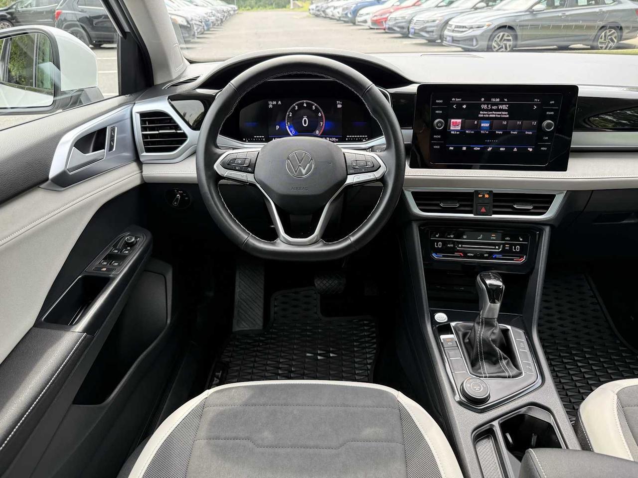 2025 Volkswagen Taos SE Westborough MA