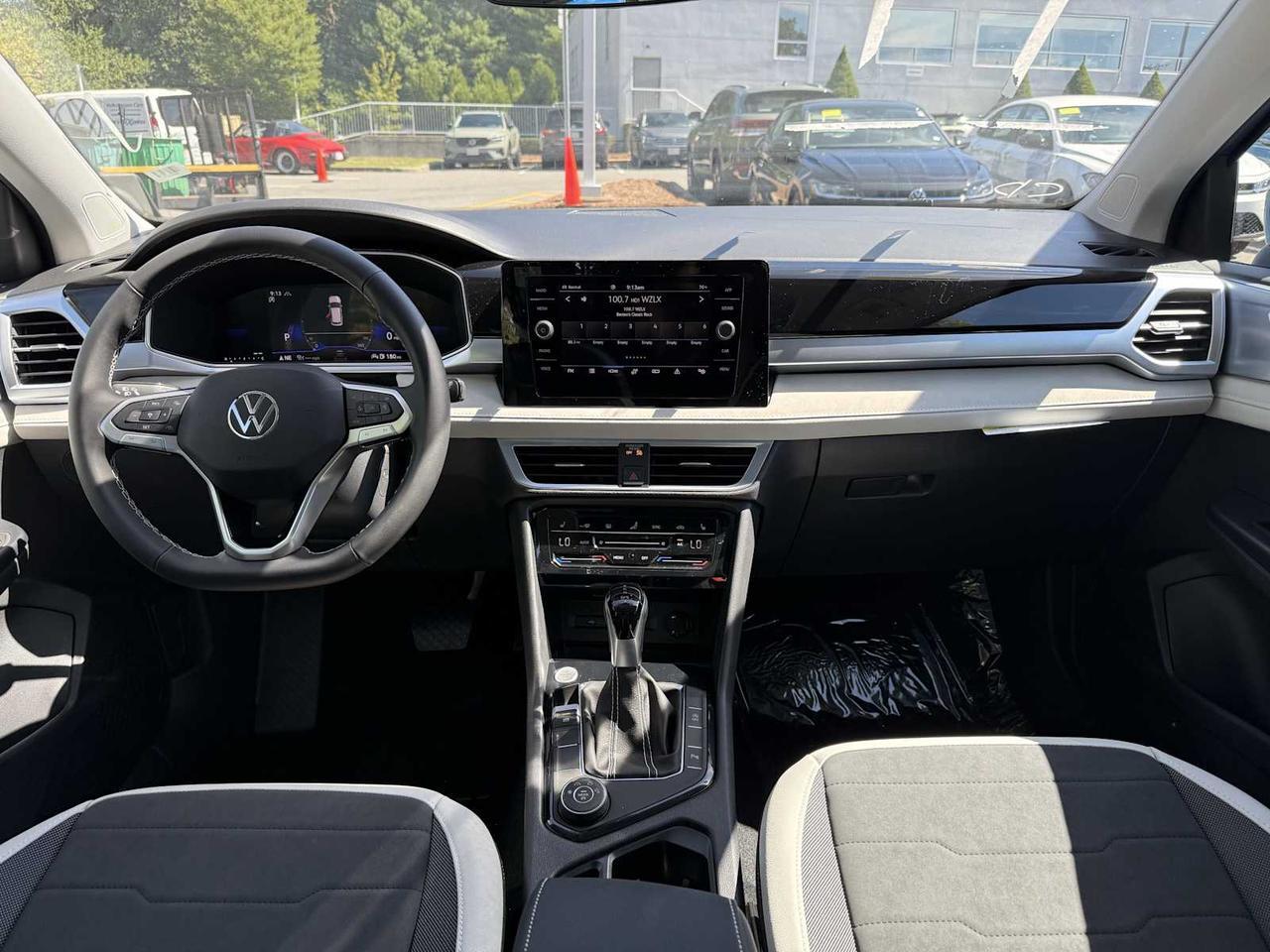 2025 Volkswagen Taos SE Westborough MA