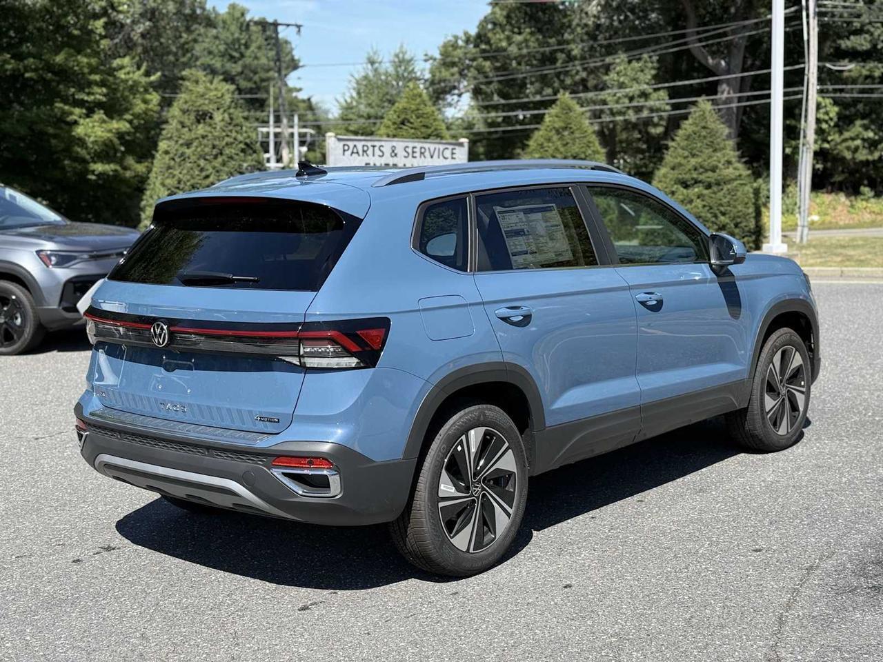 2025 Volkswagen Taos SE Westborough MA