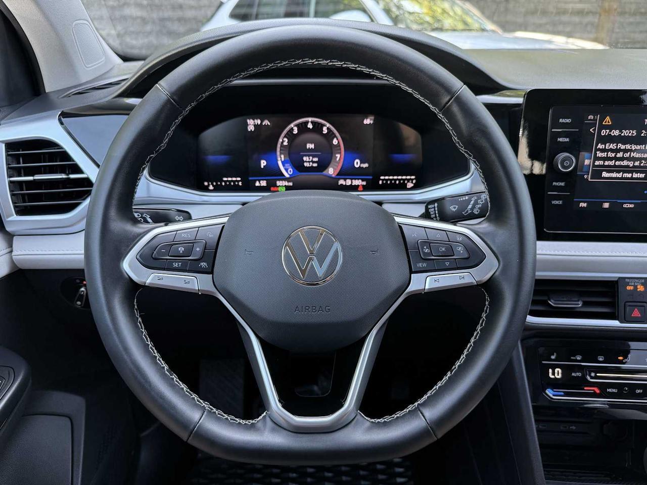 2025 Volkswagen Taos SE Westborough MA