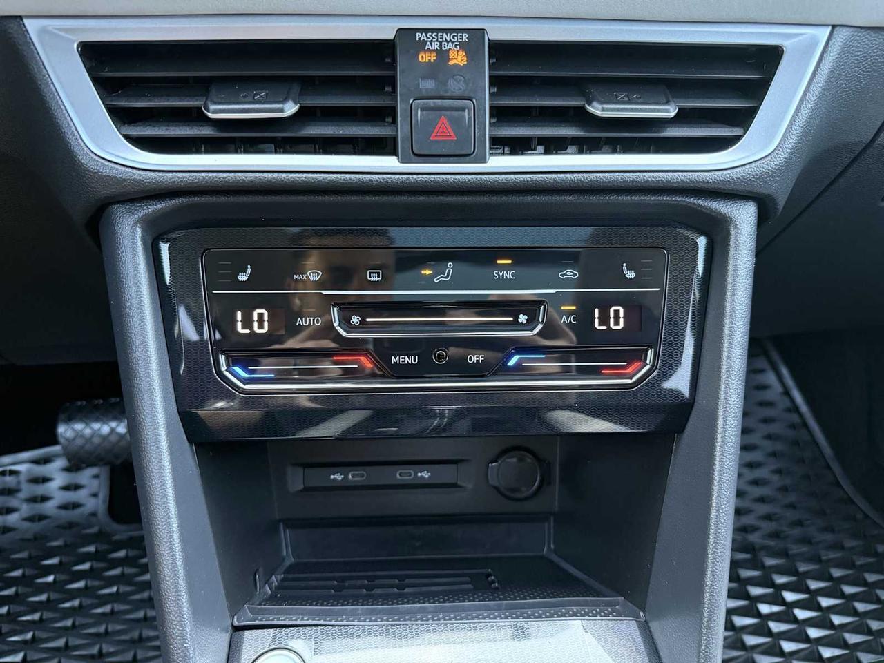 2025 Volkswagen Taos SE Westborough MA