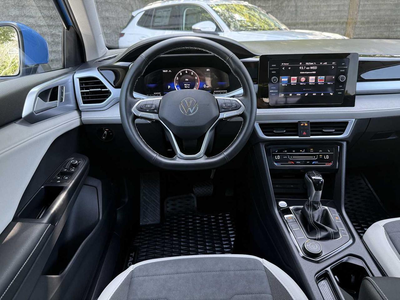 2025 Volkswagen Taos SE Westborough MA