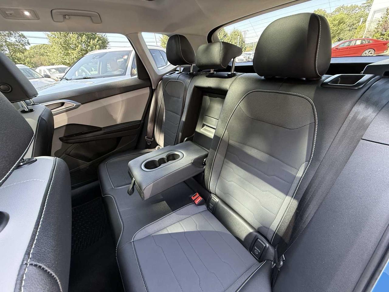 2025 Volkswagen Taos SE Westborough MA