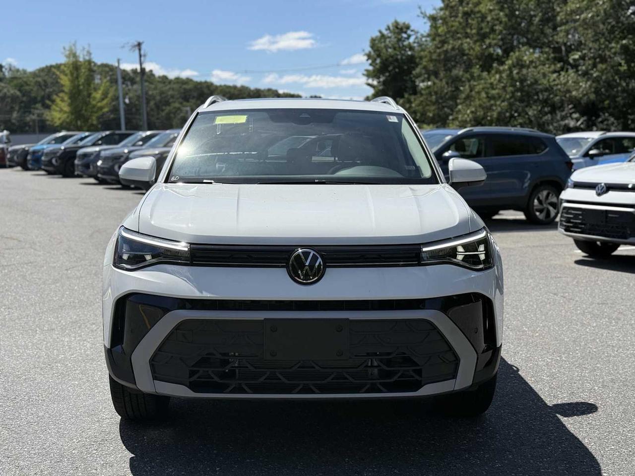 2025 Volkswagen Taos SE Westborough MA