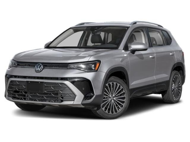 2025 Volkswagen Taos SE(ARRIVING END OF SEPT/EARLY NOV) Oshkosh WI