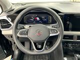 2025 Volkswagen Taos SEL Oshkosh WI