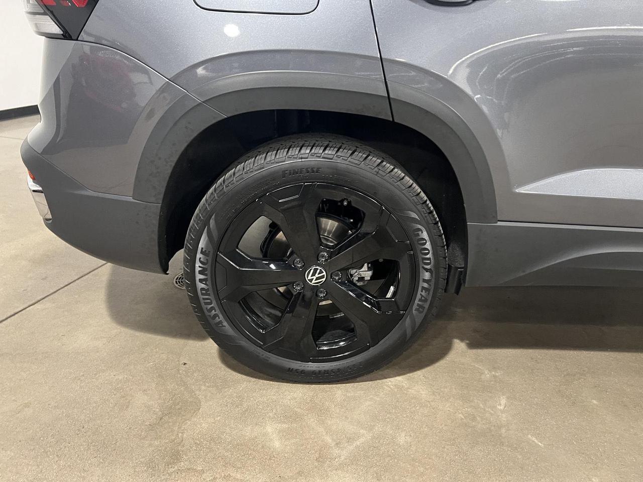 2025 Volkswagen Taos SEL Parker CO