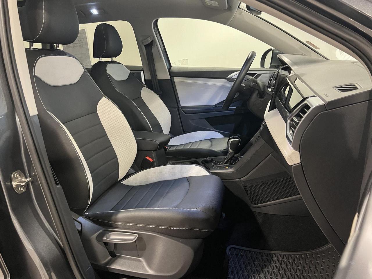 2025 Volkswagen Taos SEL Parker CO