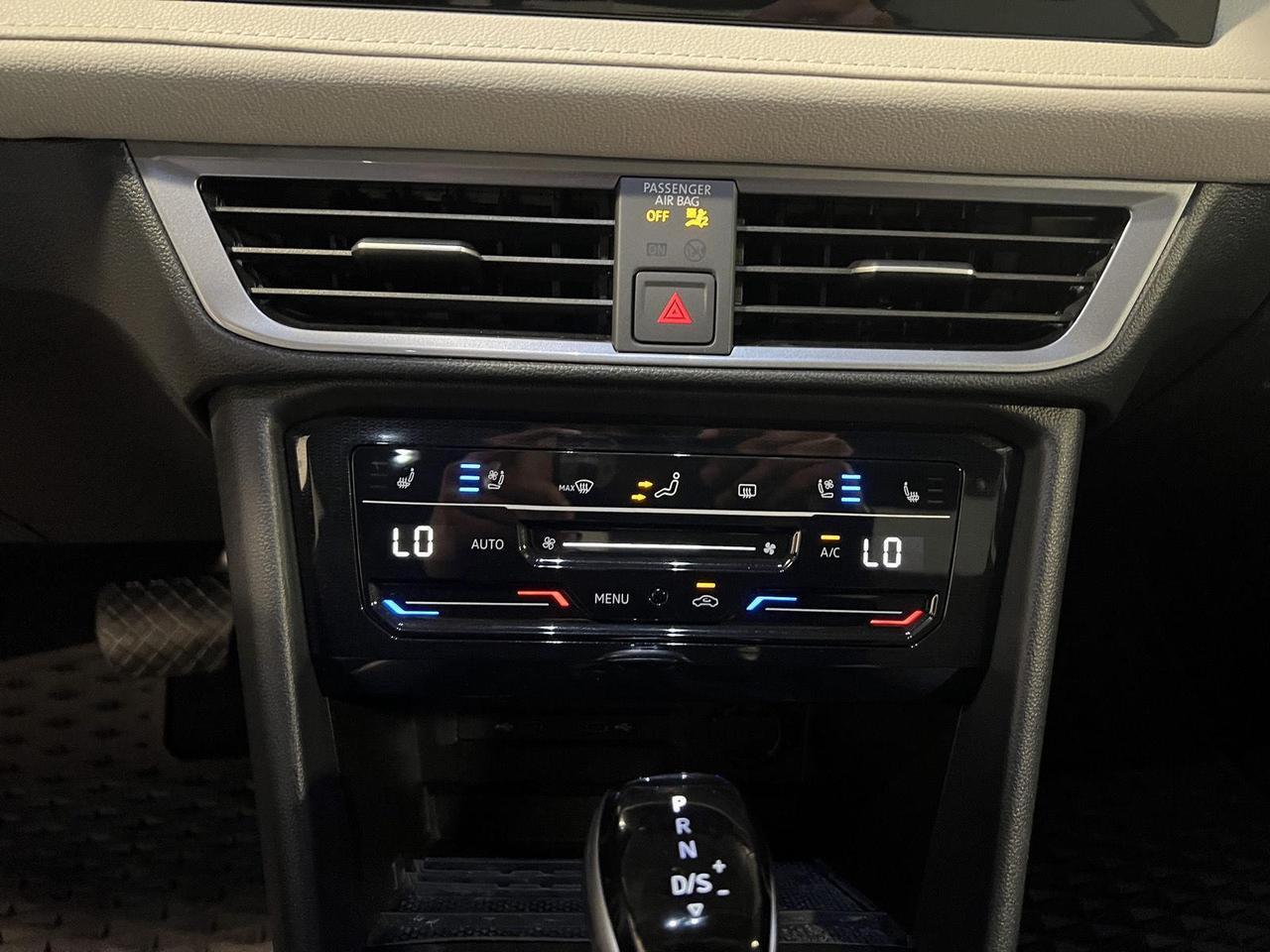 2025 Volkswagen Taos SEL Parker CO