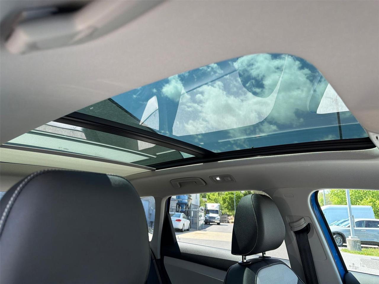 2025 Volkswagen Taos SEL Hagerstown MD