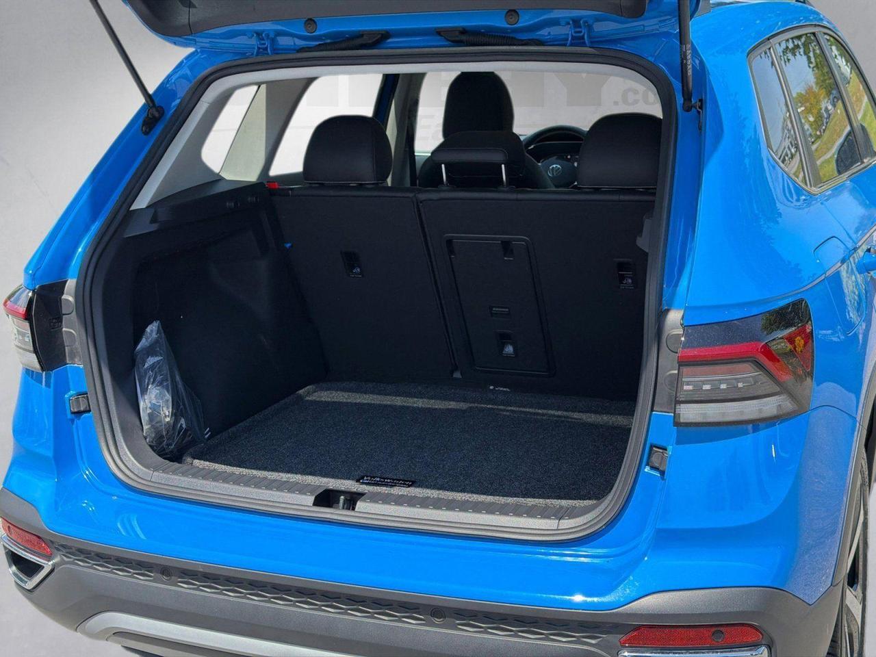 2025 Volkswagen Taos SEL Hagerstown MD