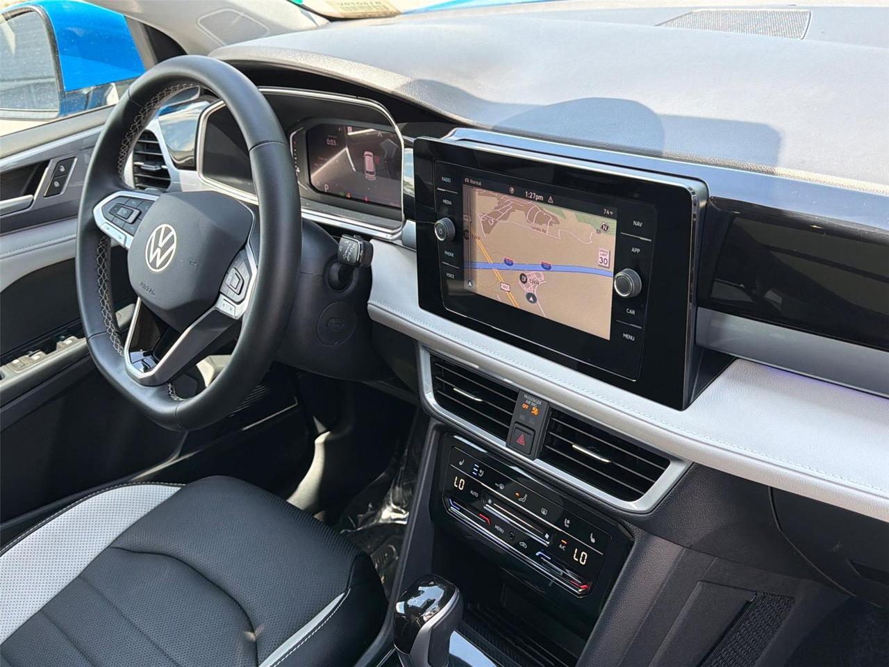 2025 Volkswagen Taos SEL Hagerstown MD