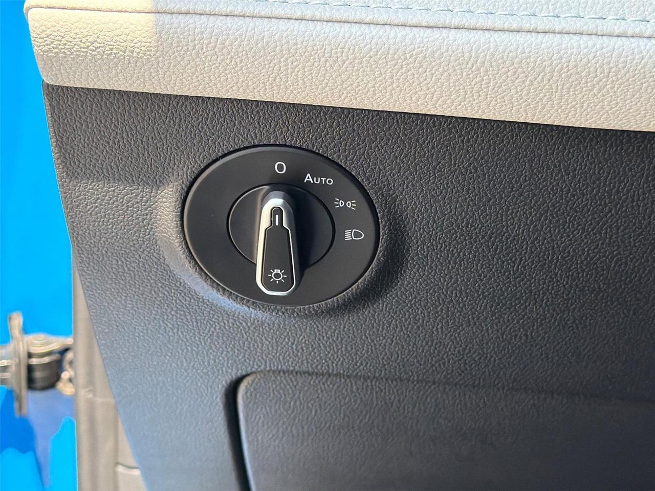 2025 Volkswagen Taos SEL Hagerstown MD