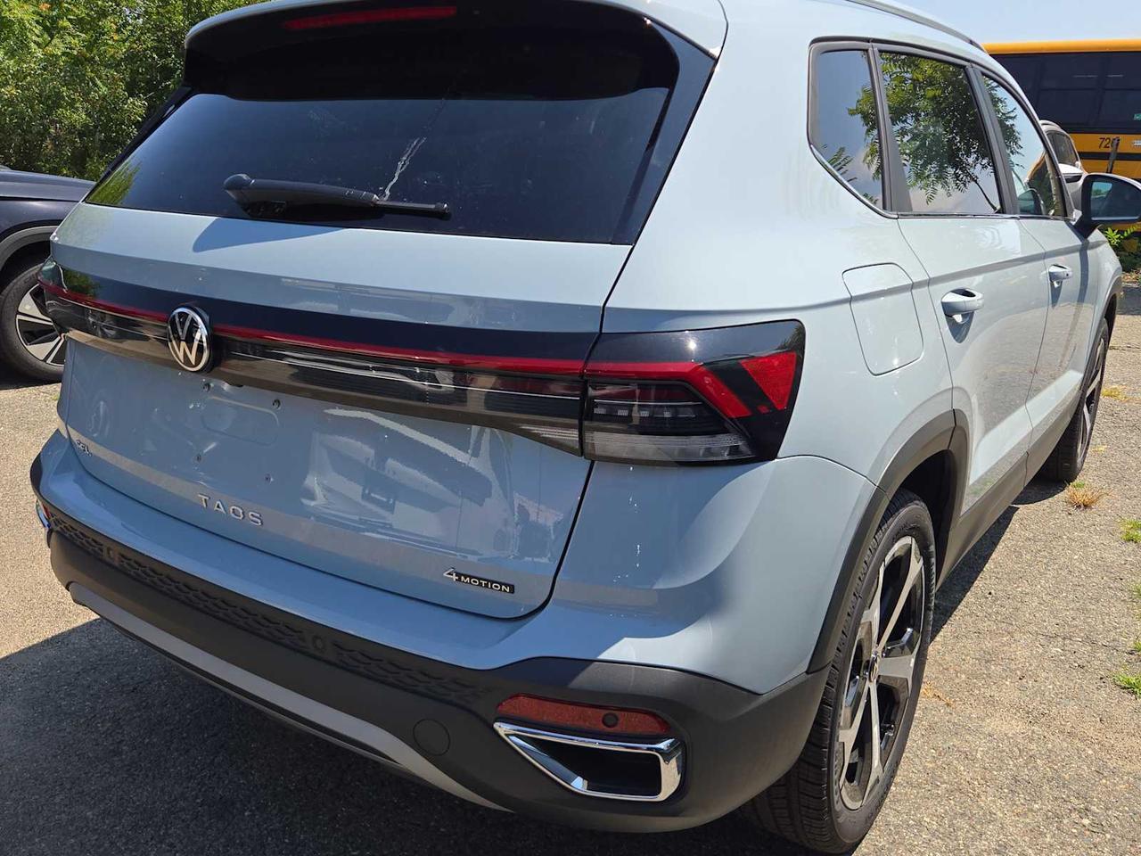 2025 Volkswagen Taos SEL Medford MA