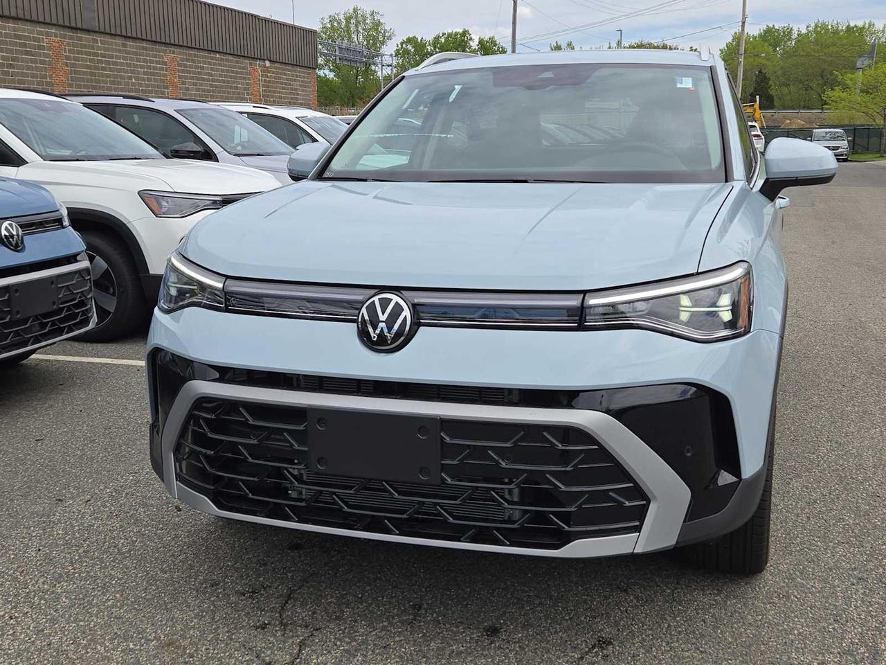 2025 Volkswagen Taos SEL Medford MA
