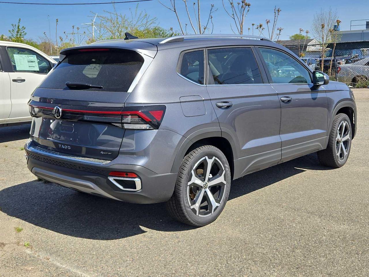 2025 Volkswagen Taos SEL Medford MA