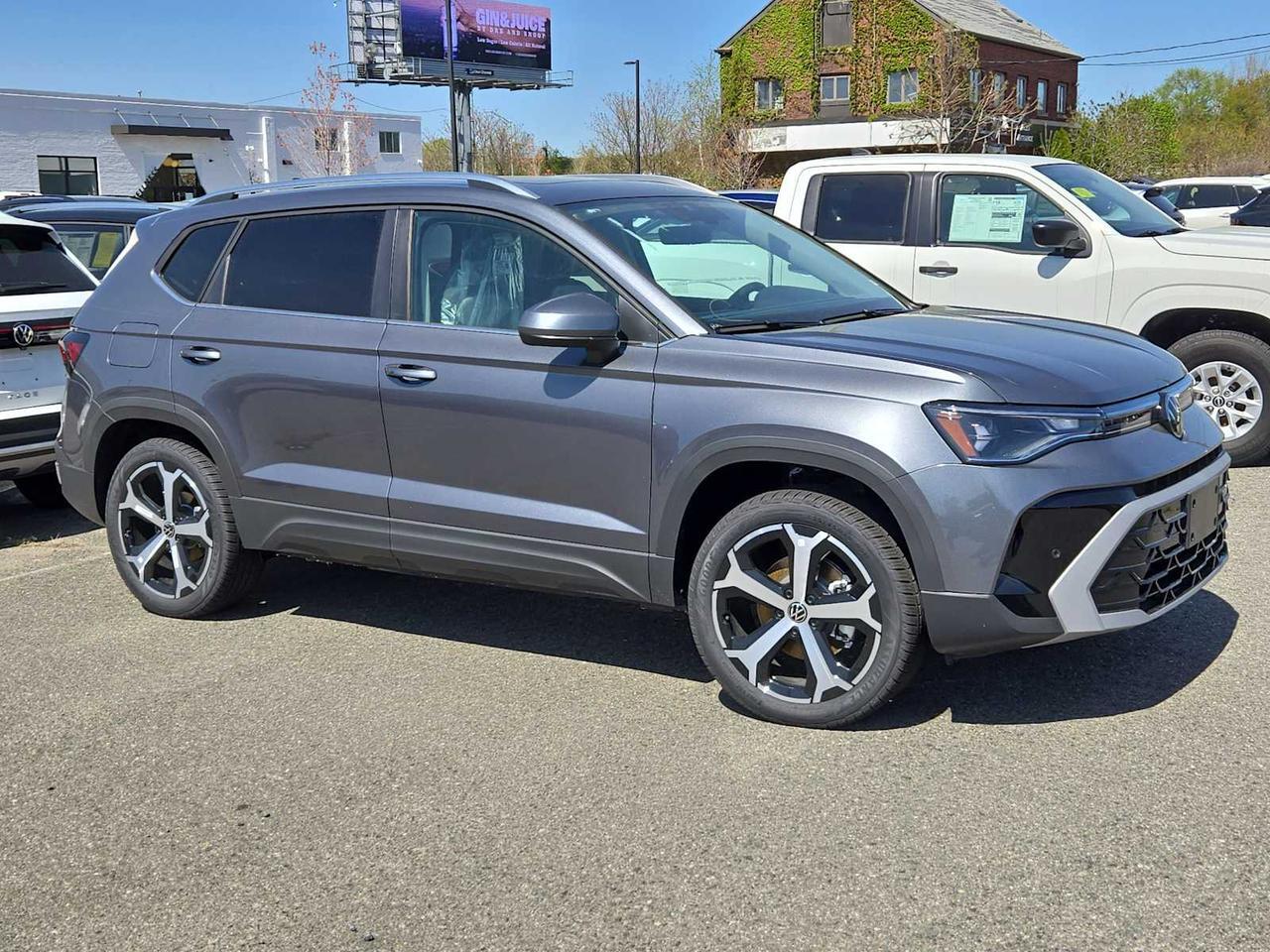 2025 Volkswagen Taos SEL Medford MA