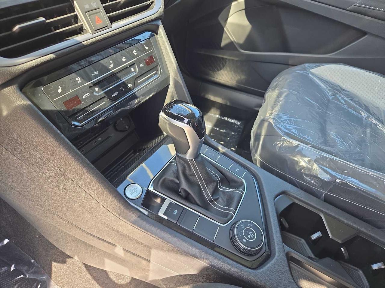2025 Volkswagen Taos SEL Medford MA